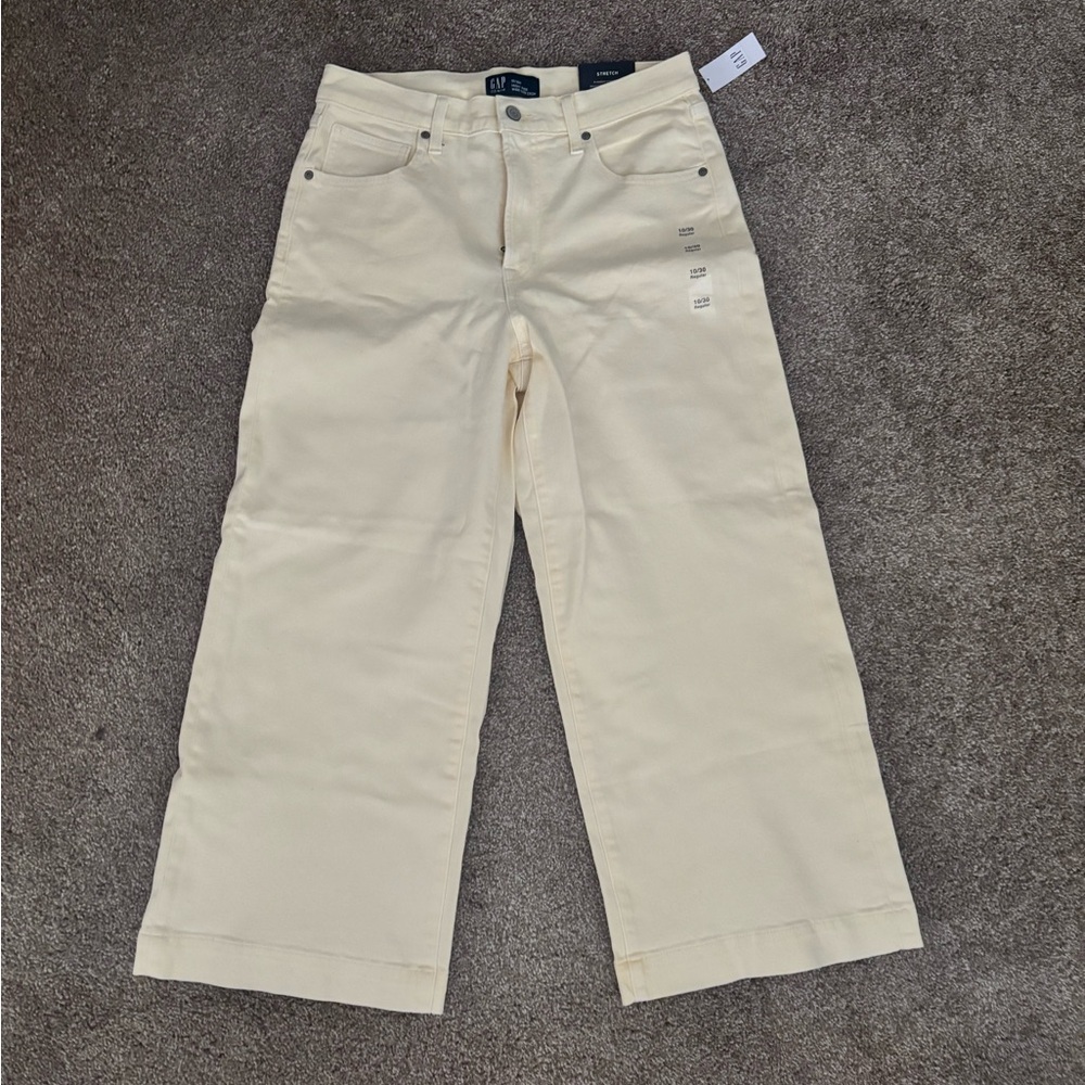 Gap Butter Yellow Wide Leg Cropped Jeans